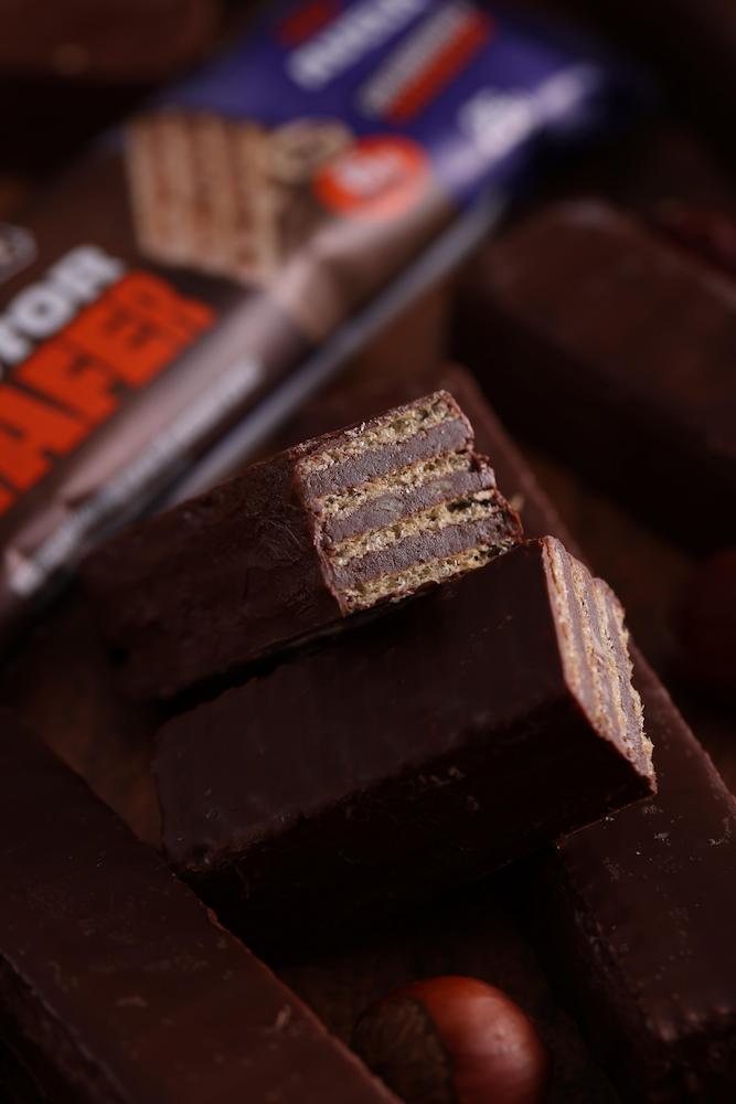 Display Doctor Wafer Avelã - 25g 12 Un.